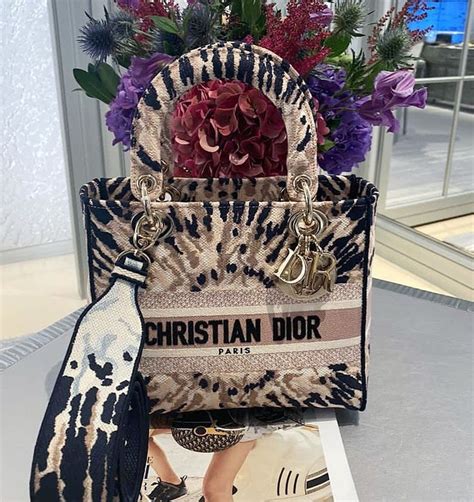 dior cruise 2021 bag|Dior cruise 2021 women.